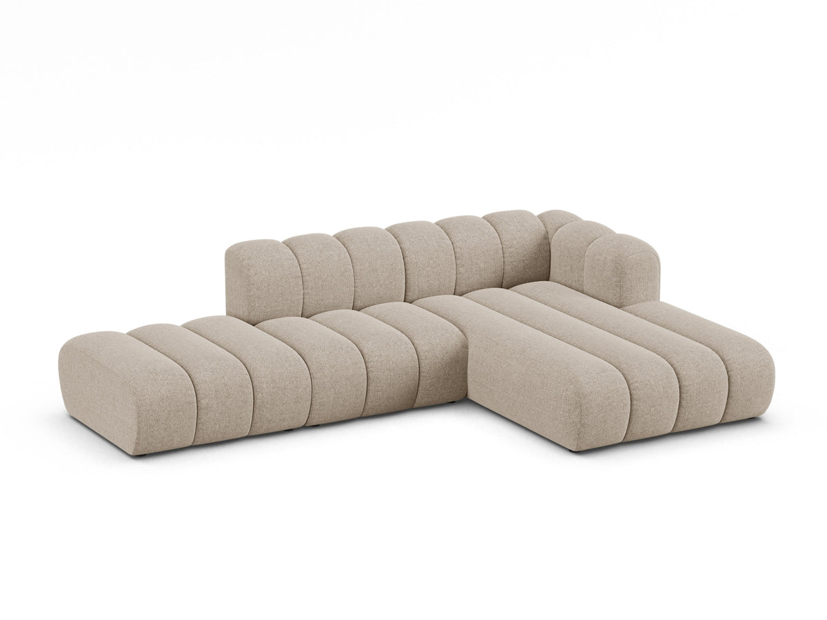 Lupine Modular Open Ecksofa rechts 5 Sitzer in Dark Beige-Eden präsentiert im Onlineshop von KAQTU Design AG. L-Sofa rechts ist von Micadoni