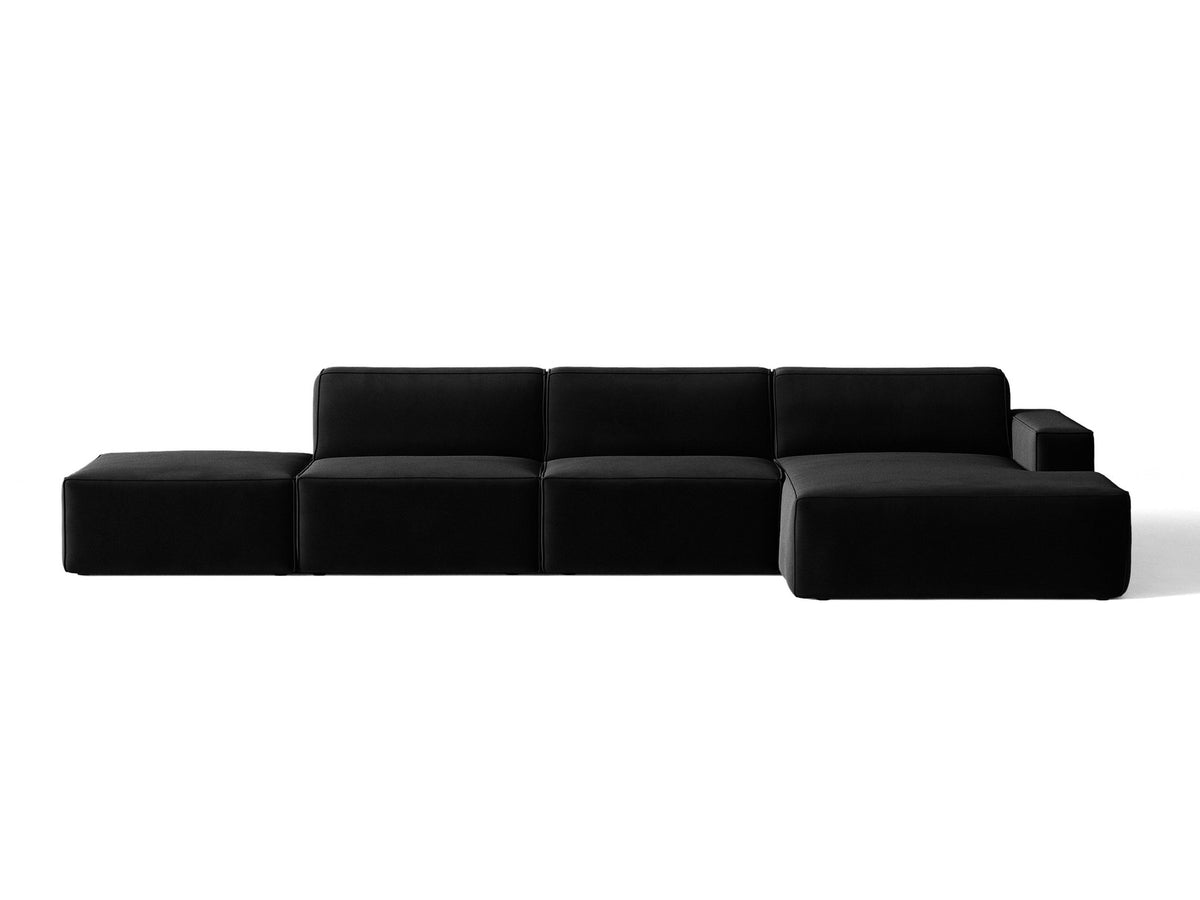 Ecksofa rechts Jodie von Micadoni in Leichtes beige mit Samtstoff-Bezug Venus, modulare Bauweise und schwarzen Kunststoffbeinen.