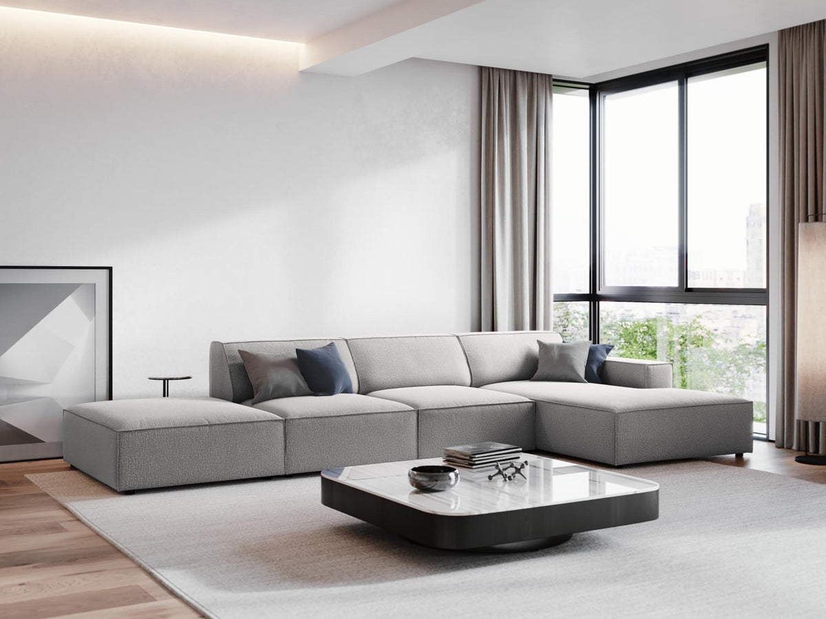 Jodie Modulares Ecksofa rechts 5 Sitzer in Light Grey-Megan präsentiert im Onlineshop von KAQTU Design AG. L-Sofa rechts ist von Micadoni