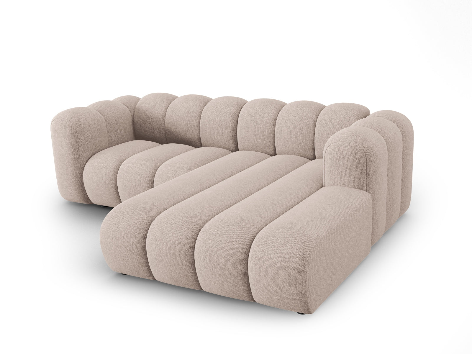 Entdecken Sie das Lupine Ecksofa von Micadoni – ein stilvolles 3-Sitzer Sofa, das durch hochwertige Materialien und modulare Flexibilität besticht.