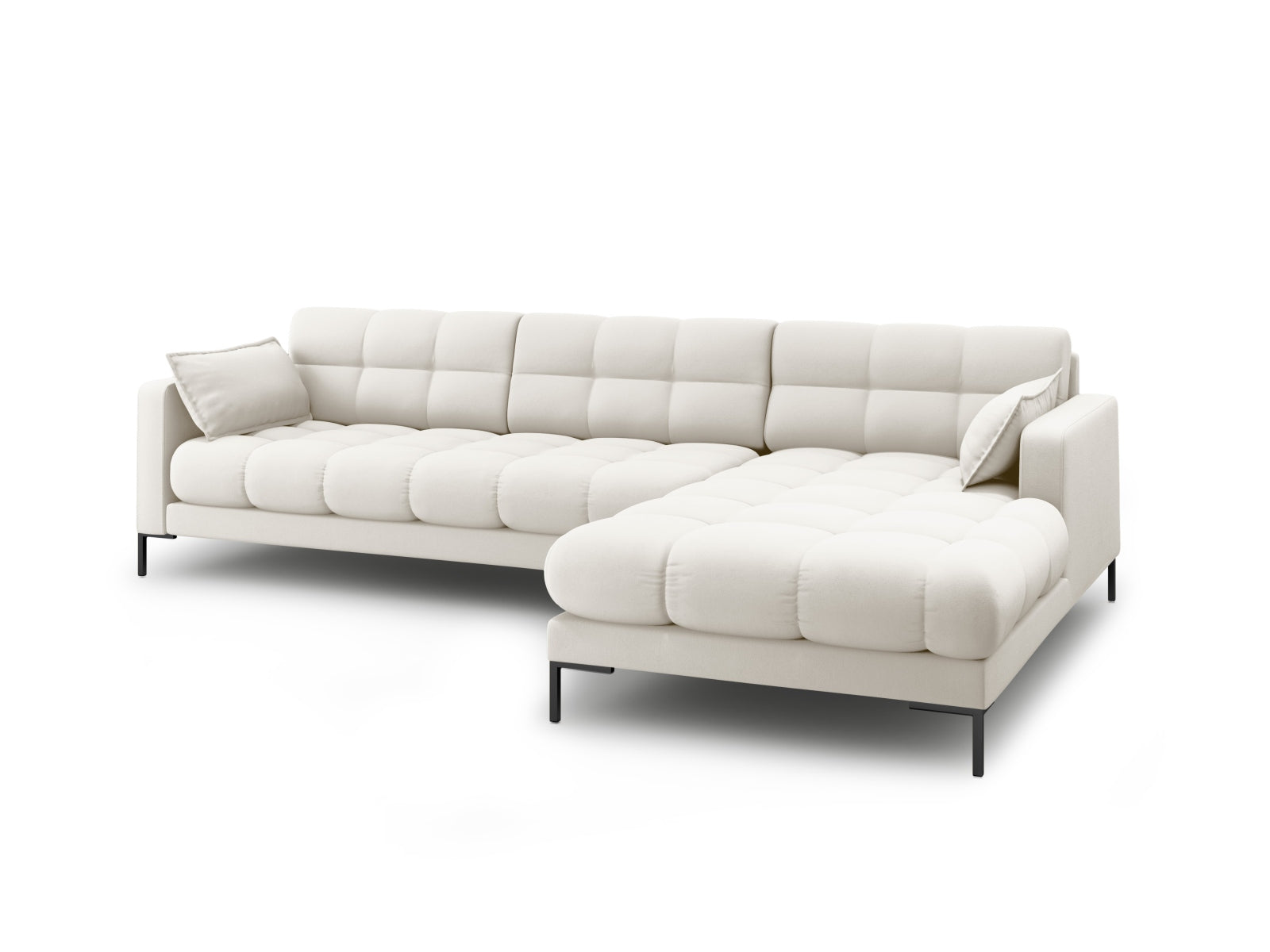 Erleben Sie das Mamaia Ecksofa rechts 5 Sitzer von Micadoni – ein modernes, komfortables Sofa, das Ihr Wohnzimmer stilvoll bereichert!