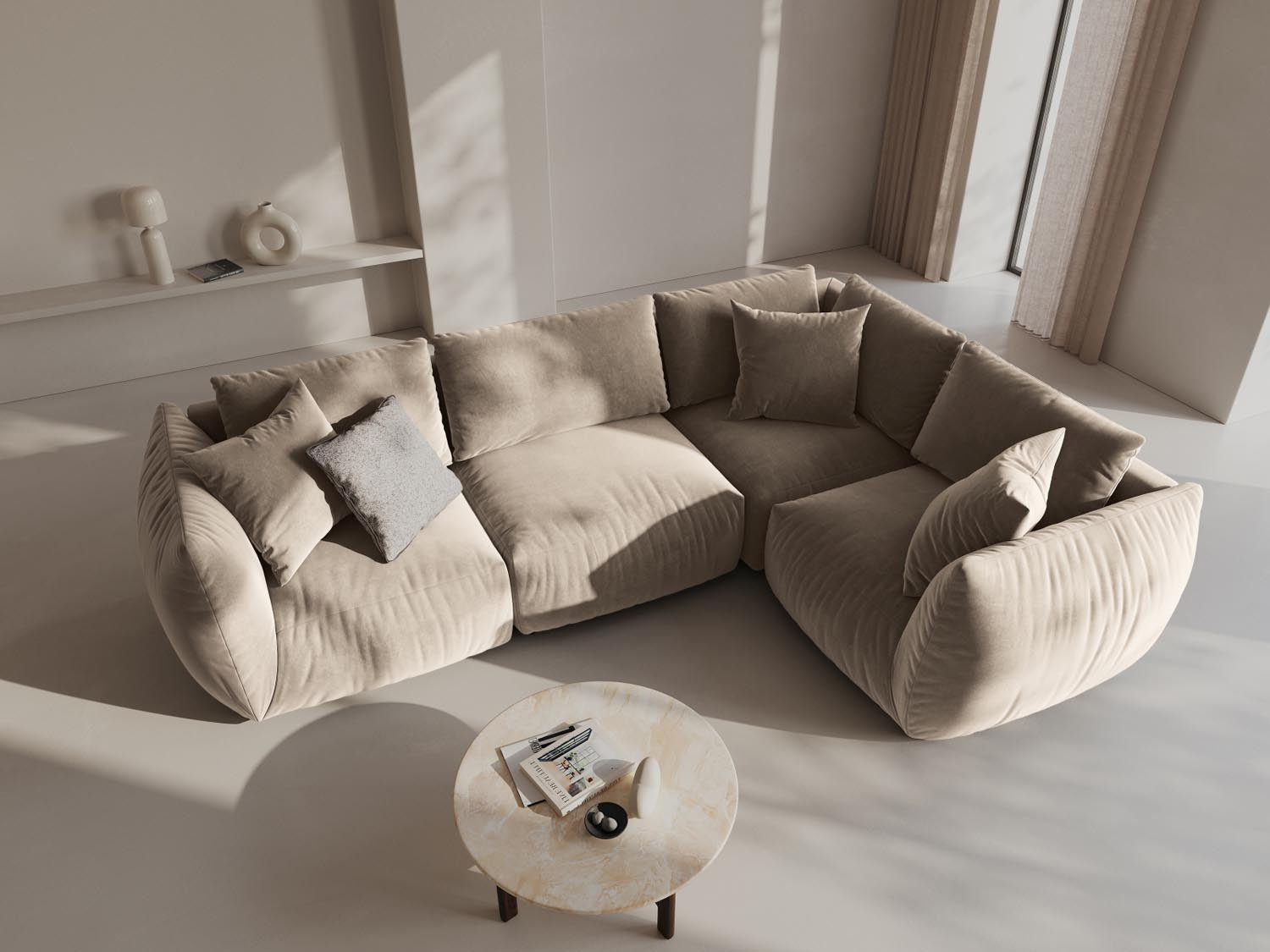 Entdecken Sie das Chris Velour Ecksofa rechts von Micadoni – ein elegantes 4-Sitzer Sofa, das modernen Stil und höchsten Komfort bietet.