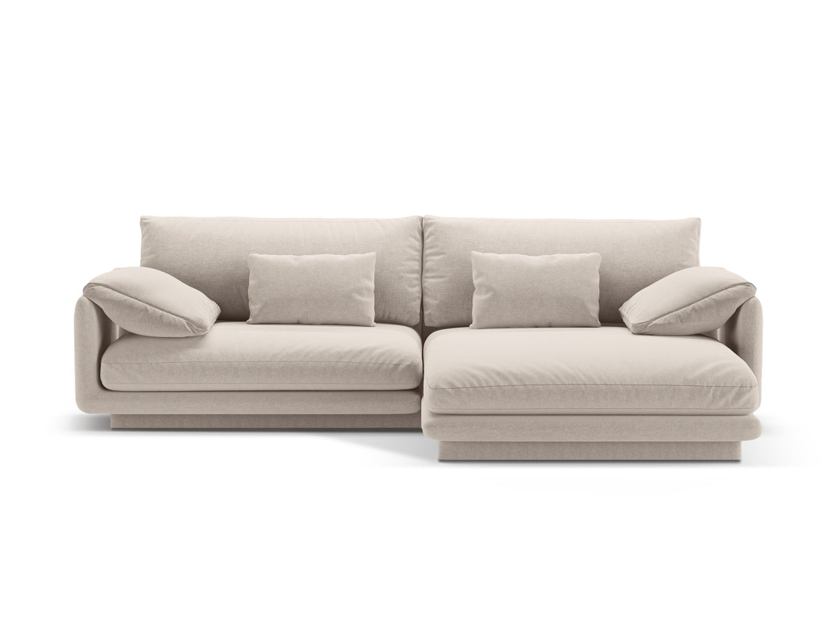 Torino Ecksofa rechts 4 Sitzer in Light Beige-Wind präsentiert im Onlineshop von KAQTU Design AG. L-Sofa rechts ist von Micadoni