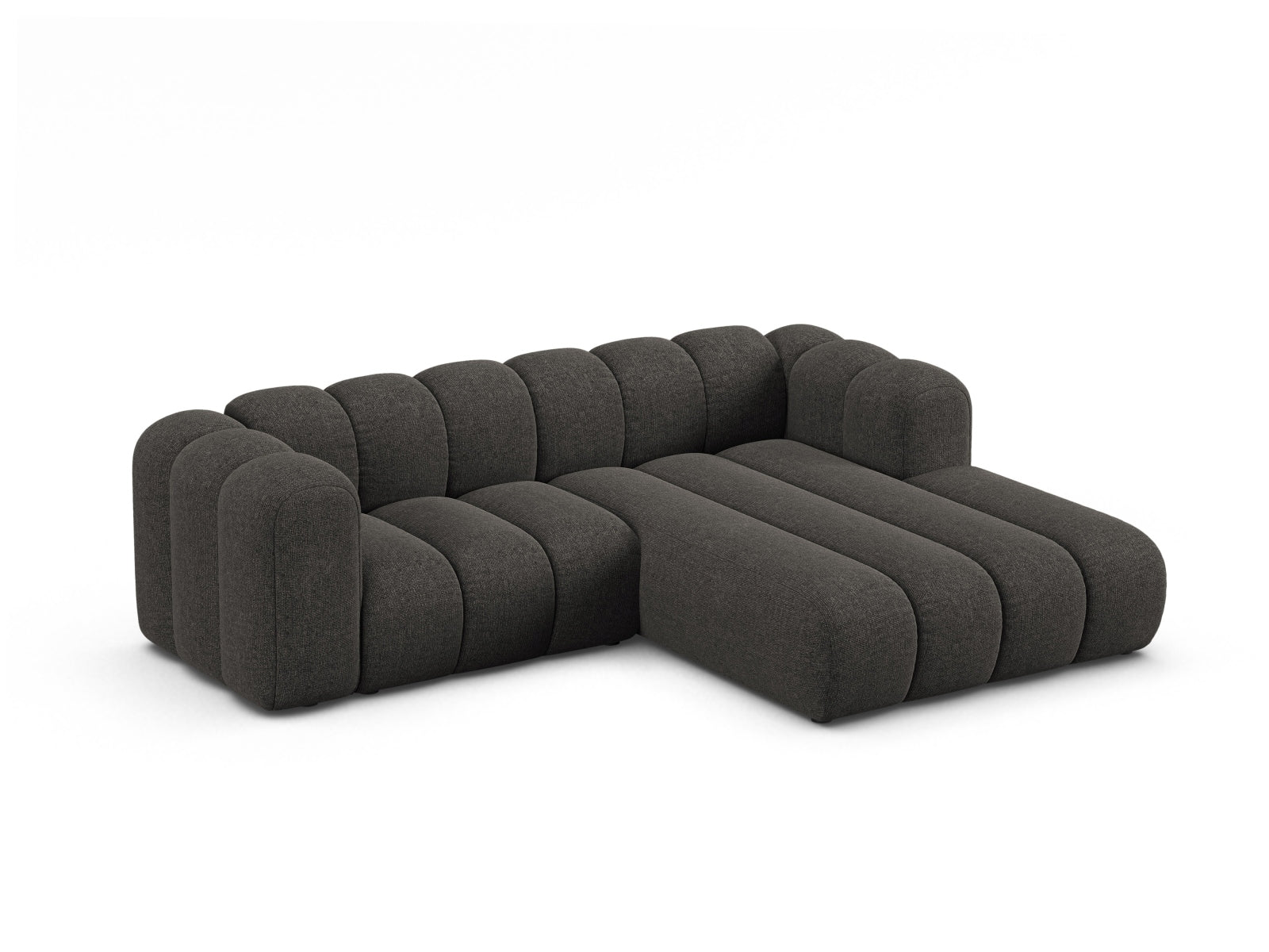 Elegantes Lupine Modular Ecksofa in Dunkelgrau, 3-Sitzer, ideal für stilvolle Wohnräume, erhältlich bei KAQTU Design AG.