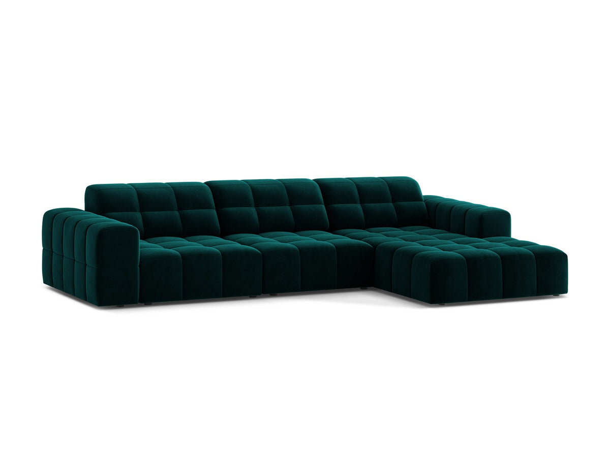 Ecksofa Jennifer von Micadoni in leichtem Beige, L-Form mit rechter Ausrichtung, Bluvel-Stoff und schwarzen Kunststoffbeinen.