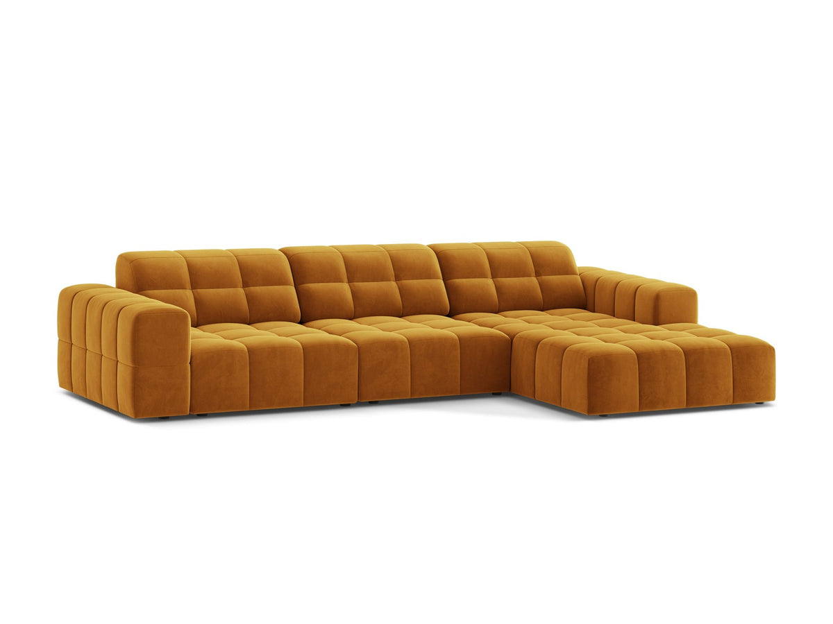 Ecksofa Jennifer von Micadoni in leichtem Beige, L-Form mit rechter Ausrichtung, Bluvel-Stoff und schwarzen Kunststoffbeinen.