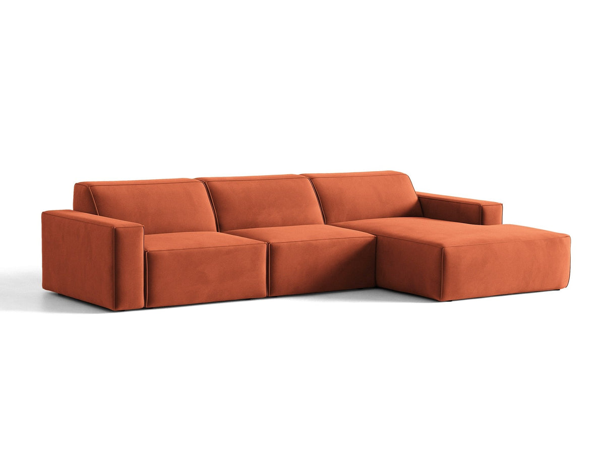 Modulares Ecksofa rechts von Micadoni in leichtem Beige, Samtstoff Venus, mit schwarzen Kunststoffbeinen und niedriger Rückenlehne.