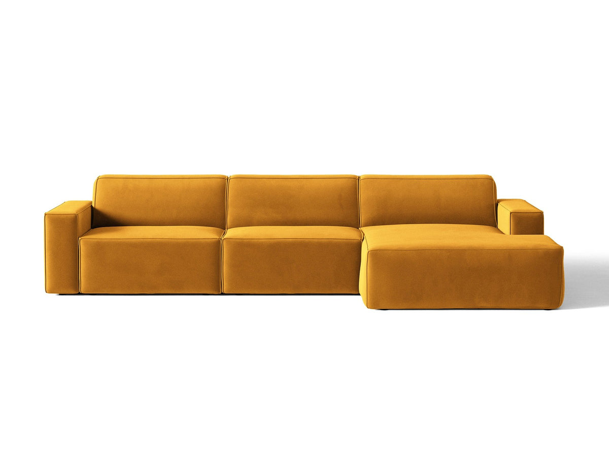 Modulares Ecksofa rechts von Micadoni in leichtem Beige, Samtstoff Venus, mit schwarzen Kunststoffbeinen und niedriger Rückenlehne.