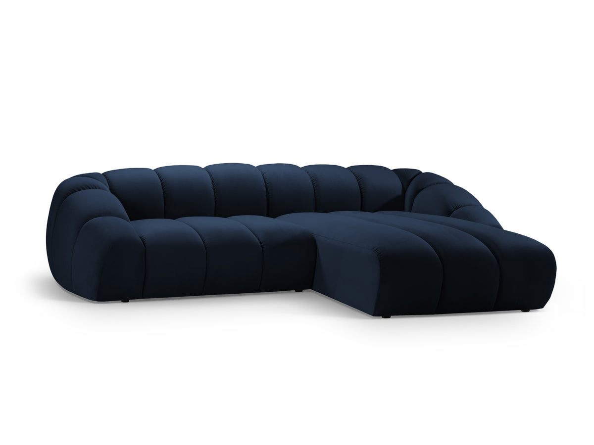 Diana Velour Ecksofa rechts 4 Sitzer in Royal Blue-Salvador präsentiert im Onlineshop von KAQTU Design AG. L-Sofa rechts ist von Micadoni