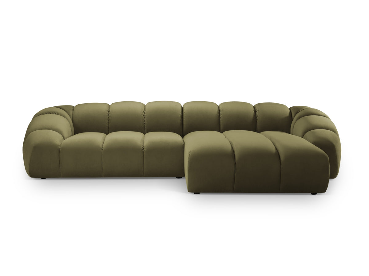 Diana Velour Ecksofa rechts 4 Sitzer in Green-Salvador präsentiert im Onlineshop von KAQTU Design AG. L-Sofa rechts ist von Micadoni