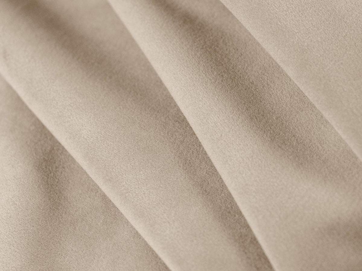 Jenny Velour Ecksofa rechts 5 Sitzer in Beige-Salvador präsentiert im Onlineshop von KAQTU Design AG. L-Sofa rechts ist von Micadoni