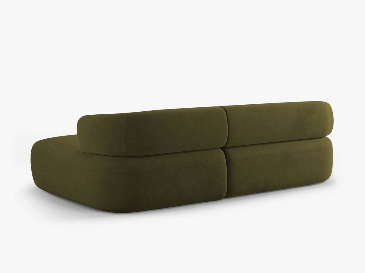 Jenny Velour Ecksofa rechts 5 Sitzer in Green-Salvador präsentiert im Onlineshop von KAQTU Design AG. L-Sofa rechts ist von Micadoni