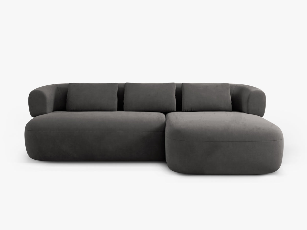 Jenny Velour Ecksofa rechts 5 Sitzer in Dark Grey-Salvador präsentiert im Onlineshop von KAQTU Design AG. L-Sofa rechts ist von Micadoni