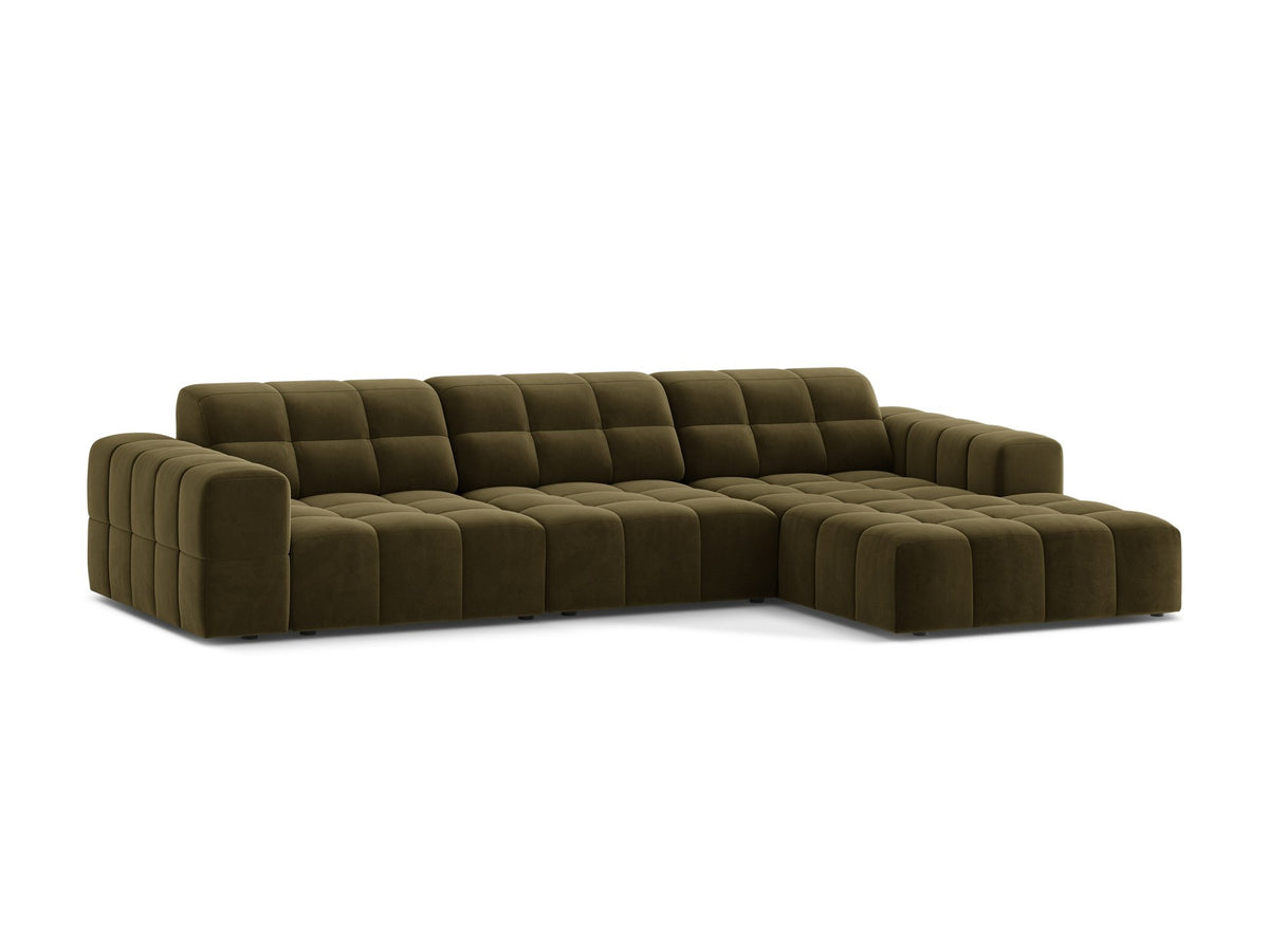 Ecksofa Jennifer von Micadoni in leichtem Beige, L-Form mit rechter Ausrichtung, Bluvel-Stoff und schwarzen Kunststoffbeinen.