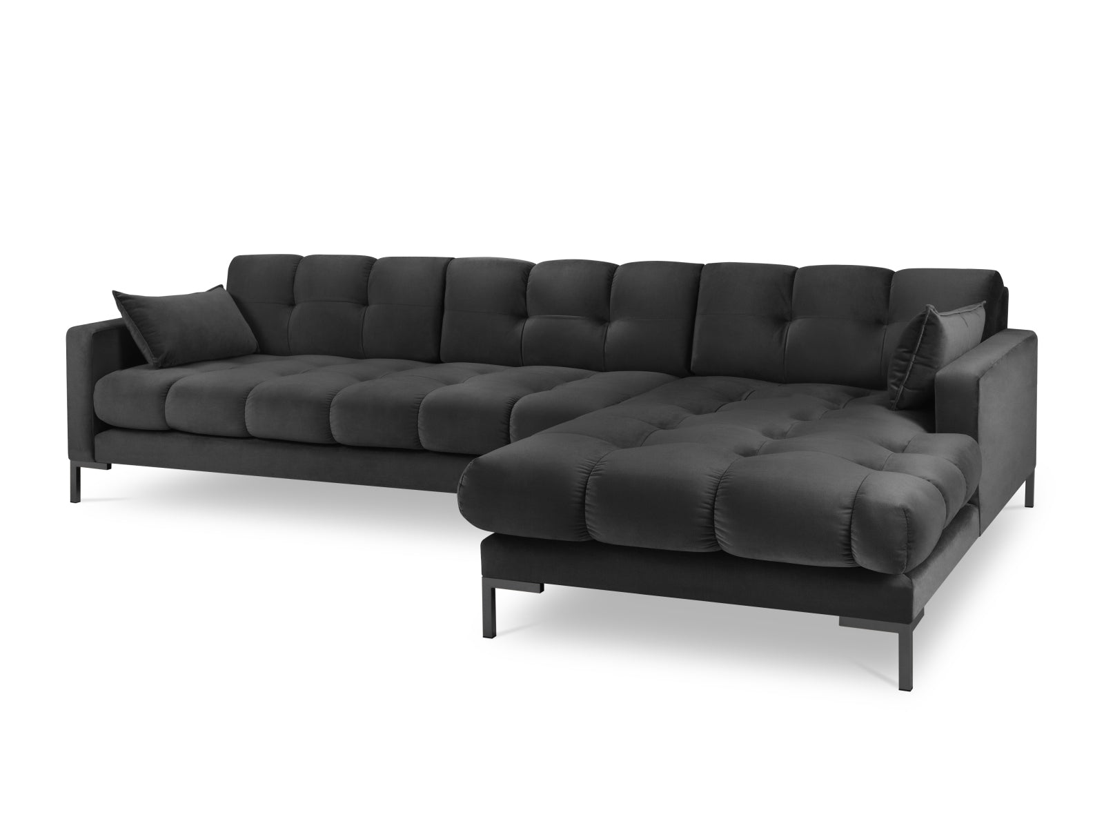 Mamaia Velour Ecksofa rechts 5 Sitzer in Dark Grey/Schwarz-Bluvel präsentiert im Onlineshop von KAQTU Design AG. Ecksofa rechts ist von Micadoni
