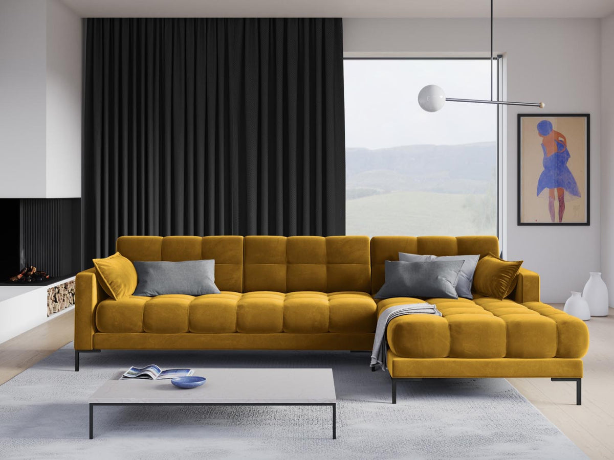Mamaia Velour Ecksofa rechts 5 Sitzer in Yellow/Schwarz-Bluvel präsentiert im Onlineshop von KAQTU Design AG. L-Sofa rechts ist von Micadoni