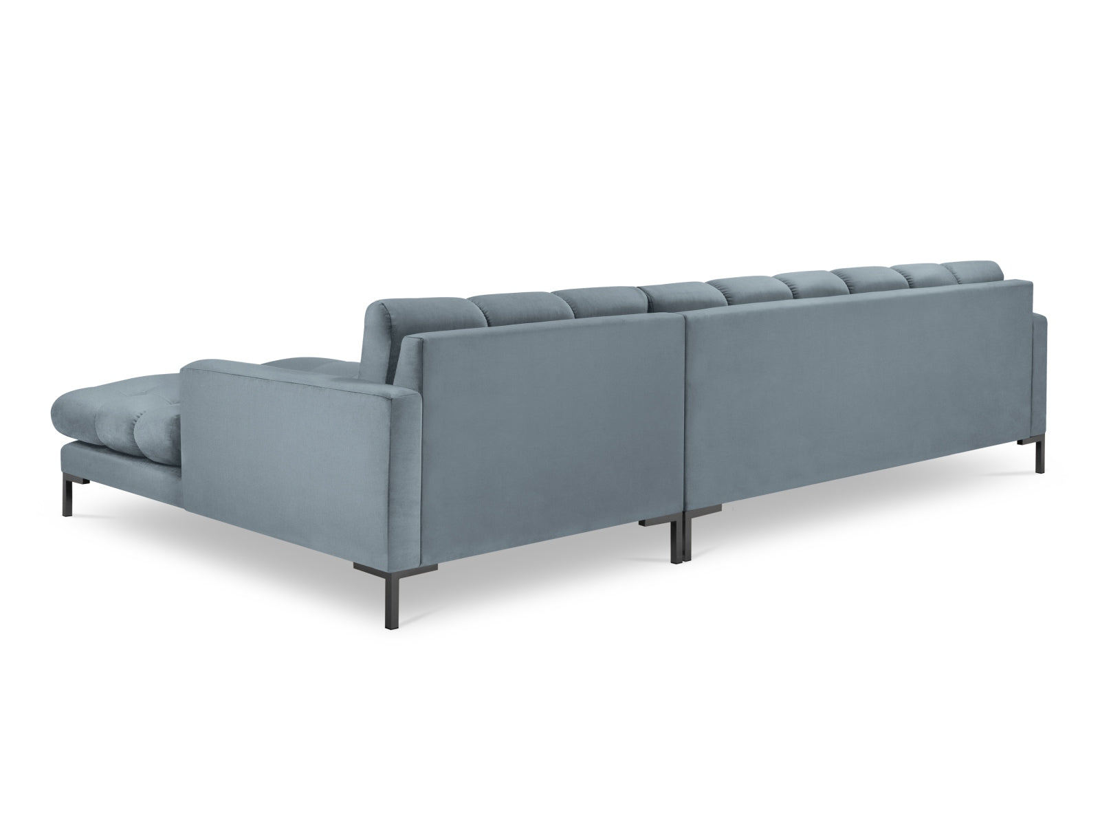 Elegantes Mamaia Velour Ecksofa in sanftem Hellblau und Schwarz, ideal für stilvolle Wohnräume. 5-Sitzer von Micadoni für komfortable Entspannung.