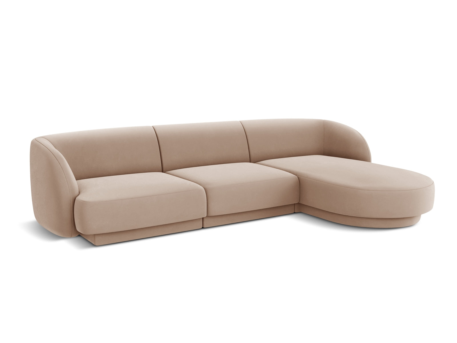 Luxuriöses 4-Sitzer Ecksofa Miley aus Velours in sanftem Cappuccino, rechtsseitig, perfekt für moderne Wohnkonzepte von Micadoni.