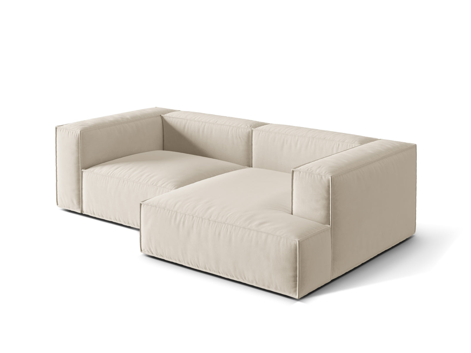 Elegantes Nuria Velour Ecksofa in Beige, 3-Sitzer, rechteckige Form, perfekt für stilvolle Wohnzimmer, erhältlich bei Micadoni.