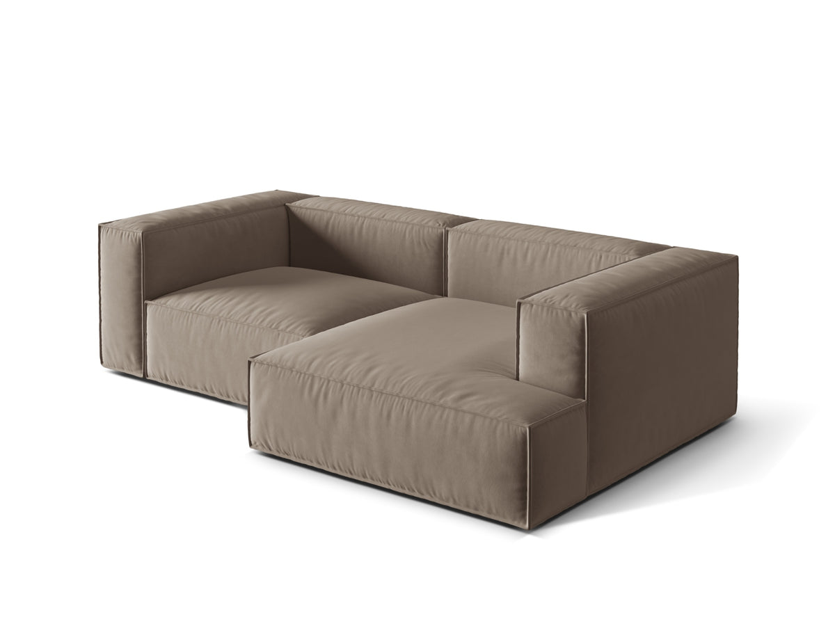Nuria Velour Modular Ecksofa rechts 3 Sitzer in Warm grey-Paris präsentiert im Onlineshop von KAQTU Design AG. L-Sofa rechts ist von Micadoni