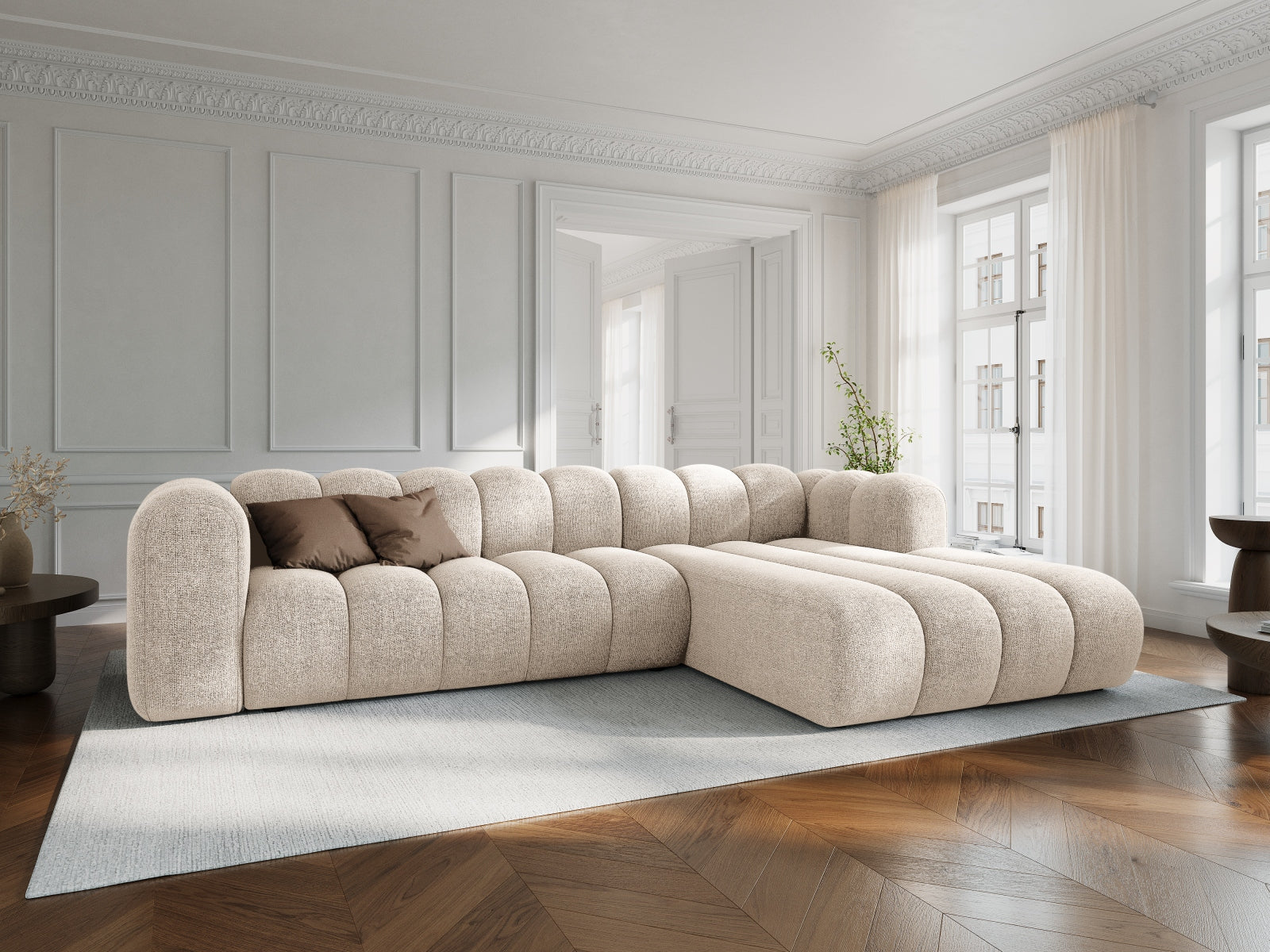 Entdecken Sie das elegante Lupine Ecksofa von Micadoni – ein flexibles 4-Sitzer-Modell, das Komfort und Stil in Ihr Wohnzimmer bringt.