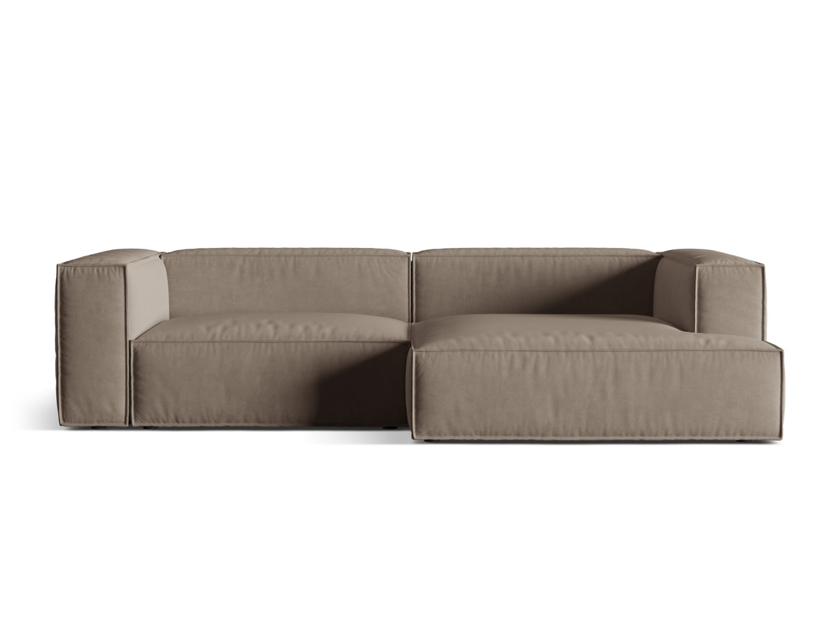 Nuria Velour Modular Ecksofa rechts 4 Sitzer in Warm grey-Paris präsentiert im Onlineshop von KAQTU Design AG. L-Sofa rechts ist von Micadoni