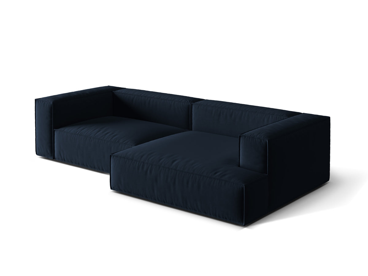 Nuria Velour Modular Ecksofa rechts 4 Sitzer in Dark Blue-Paris präsentiert im Onlineshop von KAQTU Design AG. L-Sofa rechts ist von Micadoni
