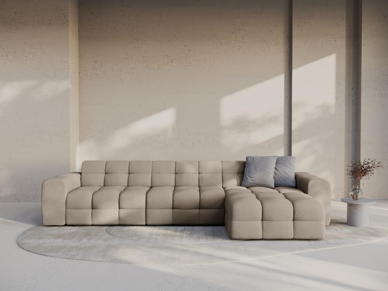Elegantes Kendal Ecksofa rechts, 5-Sitzer in stilvollem Dark Beige-Ottawa, ideal für moderne Wohnräume und gemütliche Abende.