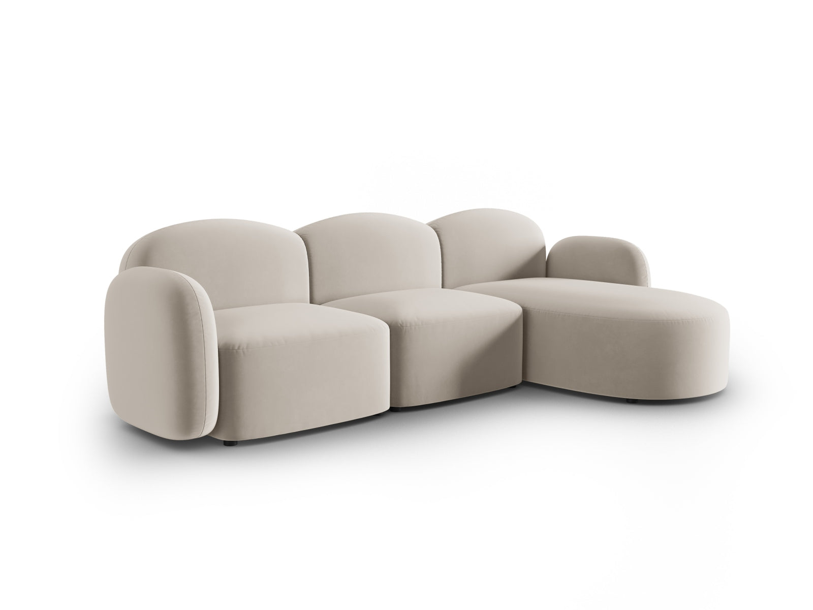 Elegantes Blair Velour Ecksofa rechts, 4-Sitzer in stilvollem Design, ideal für moderne Wohnräume, erhältlich bei KAQTU Design AG.