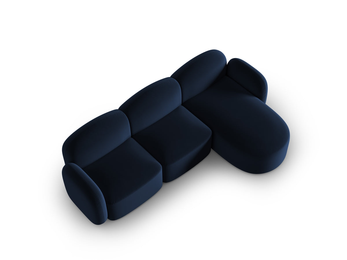Blair Velour Ecksofa rechts 4 Sitzer in Royal Blue-Casino präsentiert im Onlineshop von KAQTU Design AG. L-Sofa rechts ist von Micadoni