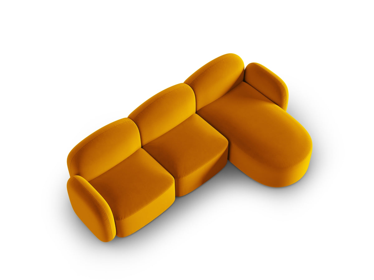 Blair Velour Ecksofa rechts 4 Sitzer in Yellow-Casino präsentiert im Onlineshop von KAQTU Design AG. L-Sofa rechts ist von Micadoni