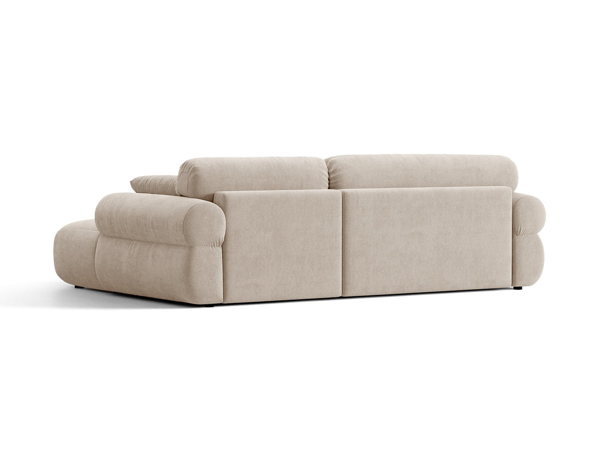 Beiges L-Sofa Ophelia von Micadoni mit Liberty-Stoffbezug, schwarzen Kunststoffbeinen und niedriger Rückenlehne, Ausrichtung rechts.