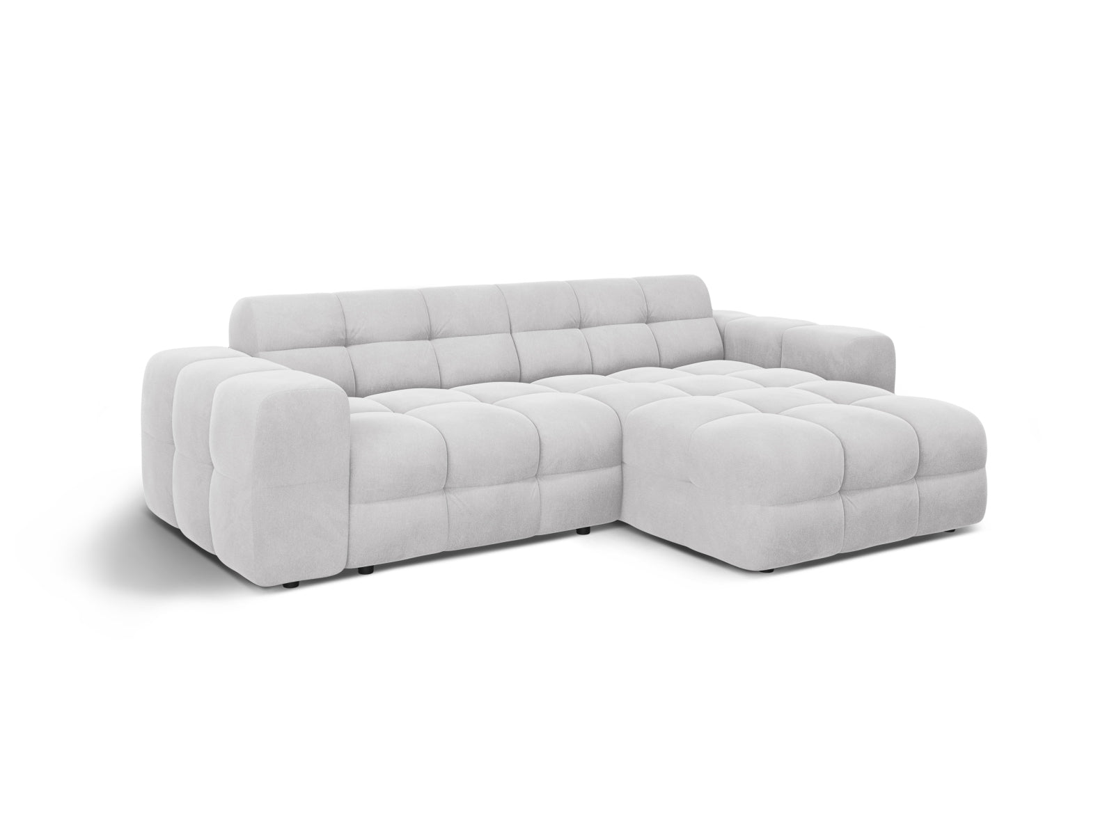 Modernes Kendal Velour Ecksofa in sanftem Grau, perfekt für gemütliche Wohnzimmer. Geräumiges 4-Sitzer Modell von Micadoni.