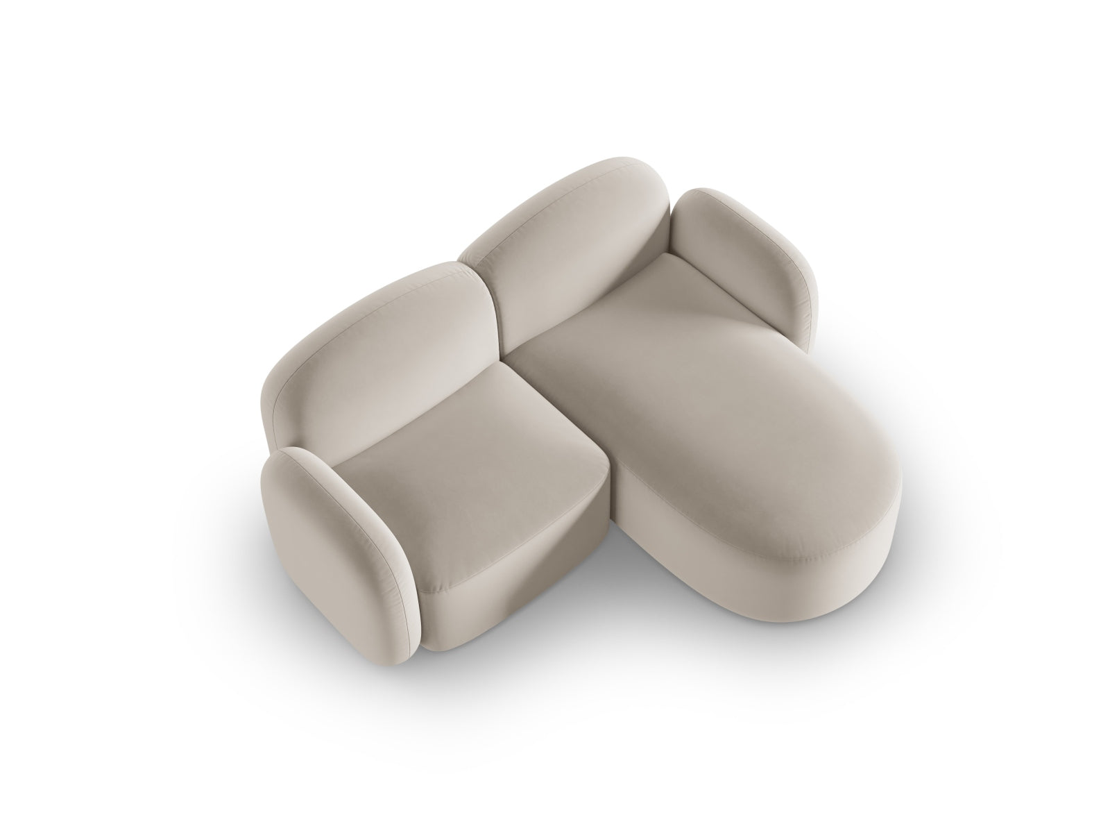 Elegantes Ecksofa Blair in Velours, 3-Sitzer, rechtsseitig, in sanftem Ecru, ideal für moderne Wohnräume und gemütliche Abende.