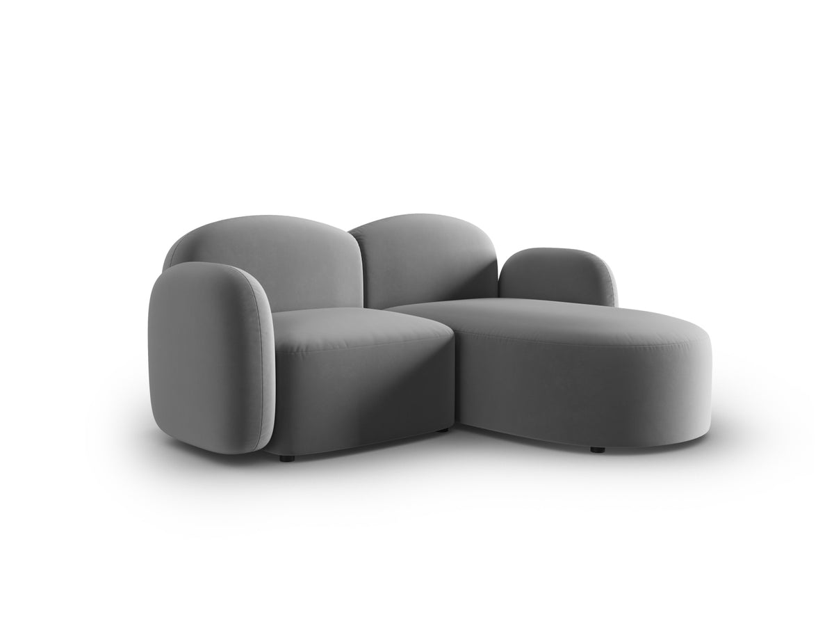 Blair Velour Ecksofa rechts 3 Sitzer in Light Grey-Casino präsentiert im Onlineshop von KAQTU Design AG. L-Sofa rechts ist von Micadoni