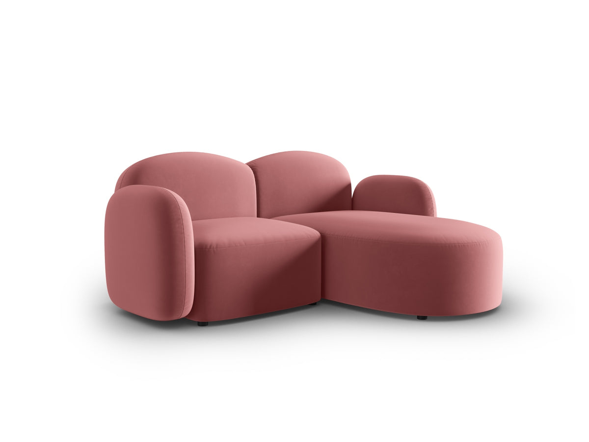 Blair Velour Ecksofa rechts 3 Sitzer in Flamingo-Casino präsentiert im Onlineshop von KAQTU Design AG. L-Sofa rechts ist von Micadoni