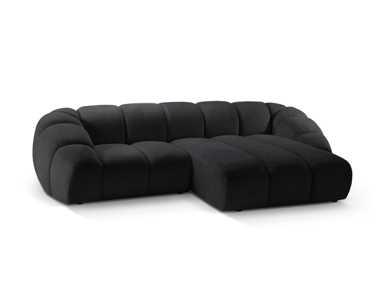 Entdecken Sie das elegante Diana Ecksofa rechts 3 Sitzer von Micadoni – ideal für zeitgemässe Wohnstile und höchsten Sitzkomfort. Ein echtes Highlight für Ihr Zuhause!