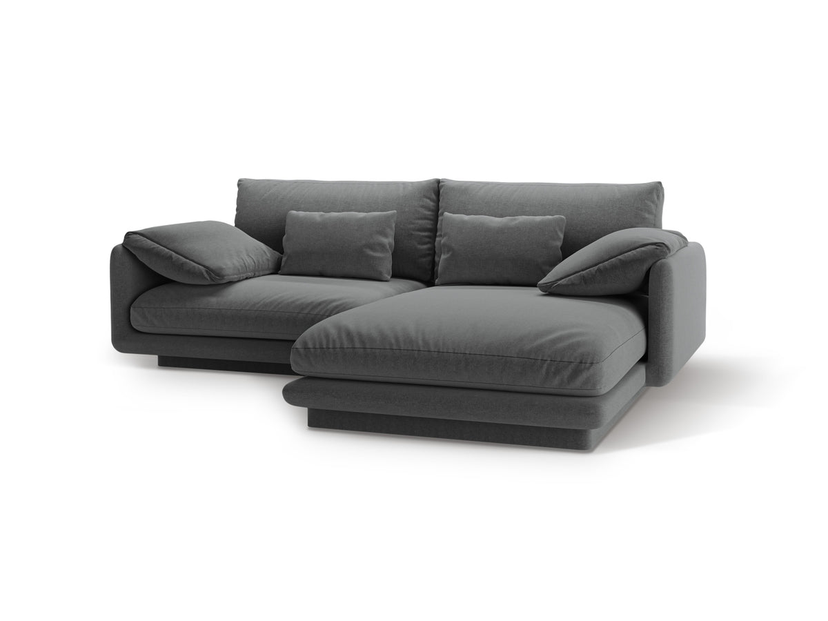 Torino Ecksofa rechts 3 Sitzer in Dark Grey-Wind präsentiert im Onlineshop von KAQTU Design AG. L-Sofa rechts ist von Micadoni