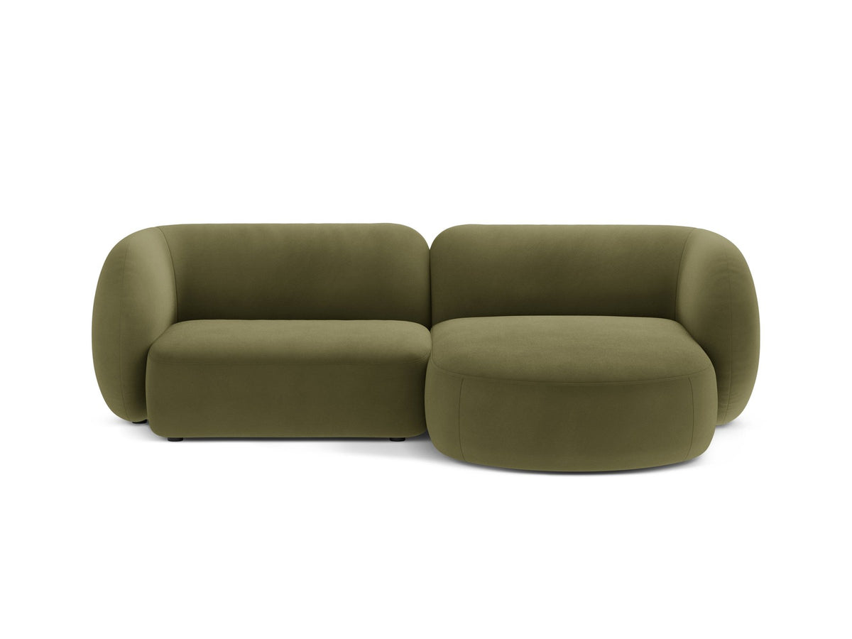 Weisses modulares Ecksofa Kate von Micadoni mit Bouclé-Stoff, schwarzen Kunststoffbeinen und rechts ausgerichteter Formgebung.