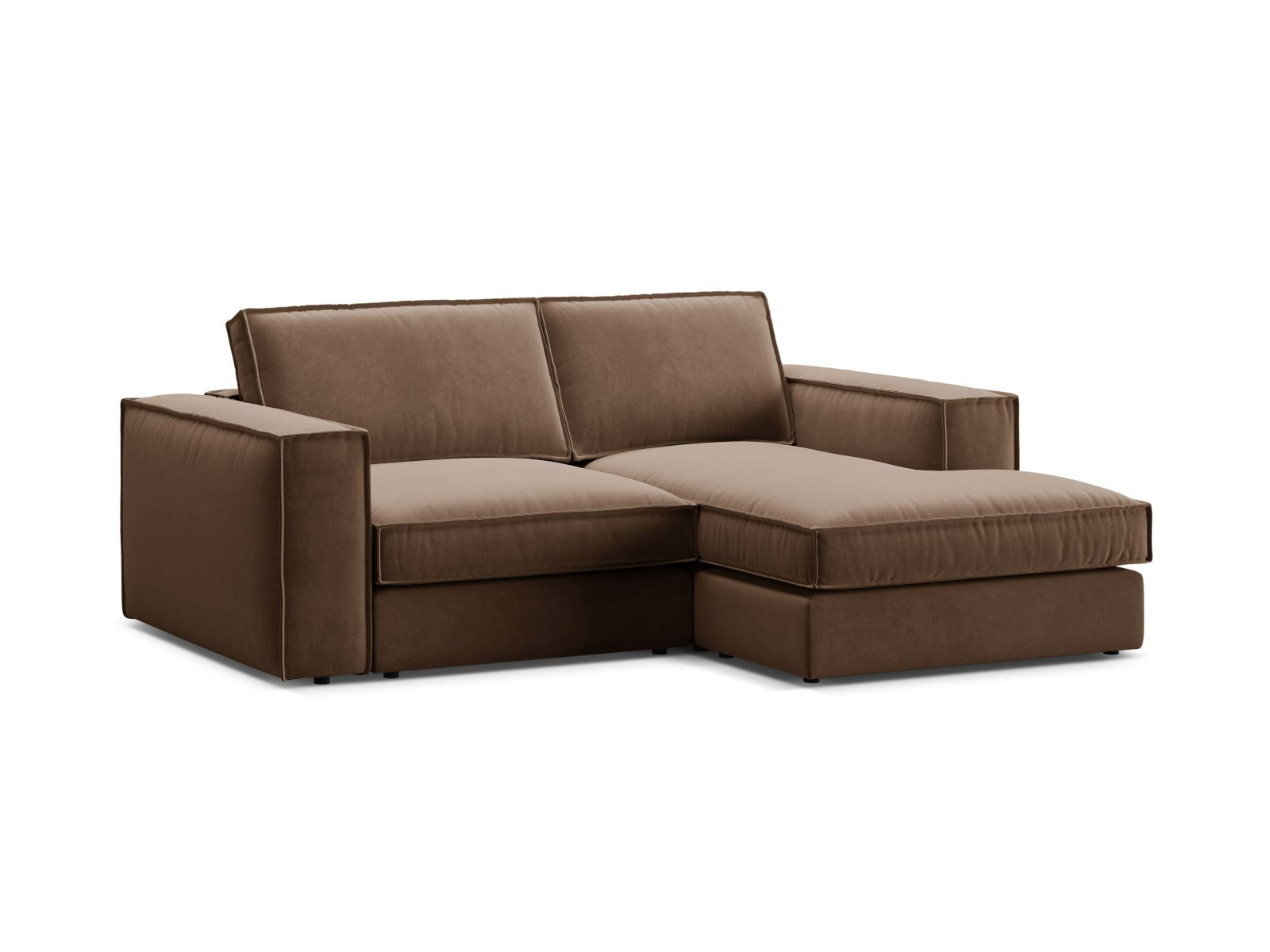 Elegantes 2-Sitzer Ecksofa Pola in luxuriösem Chocolate-Salvador, ideal für moderne Wohnräume, mit flexibler Gestaltung für jeden Raum.