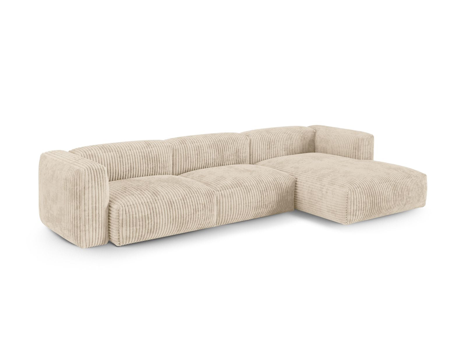 Elegantes 3-Sitzer Ecksofa XL Martina in hellem Beige, ideal für stilvolle Wohnräume. Hochwertige Verarbeitung von Micadoni.