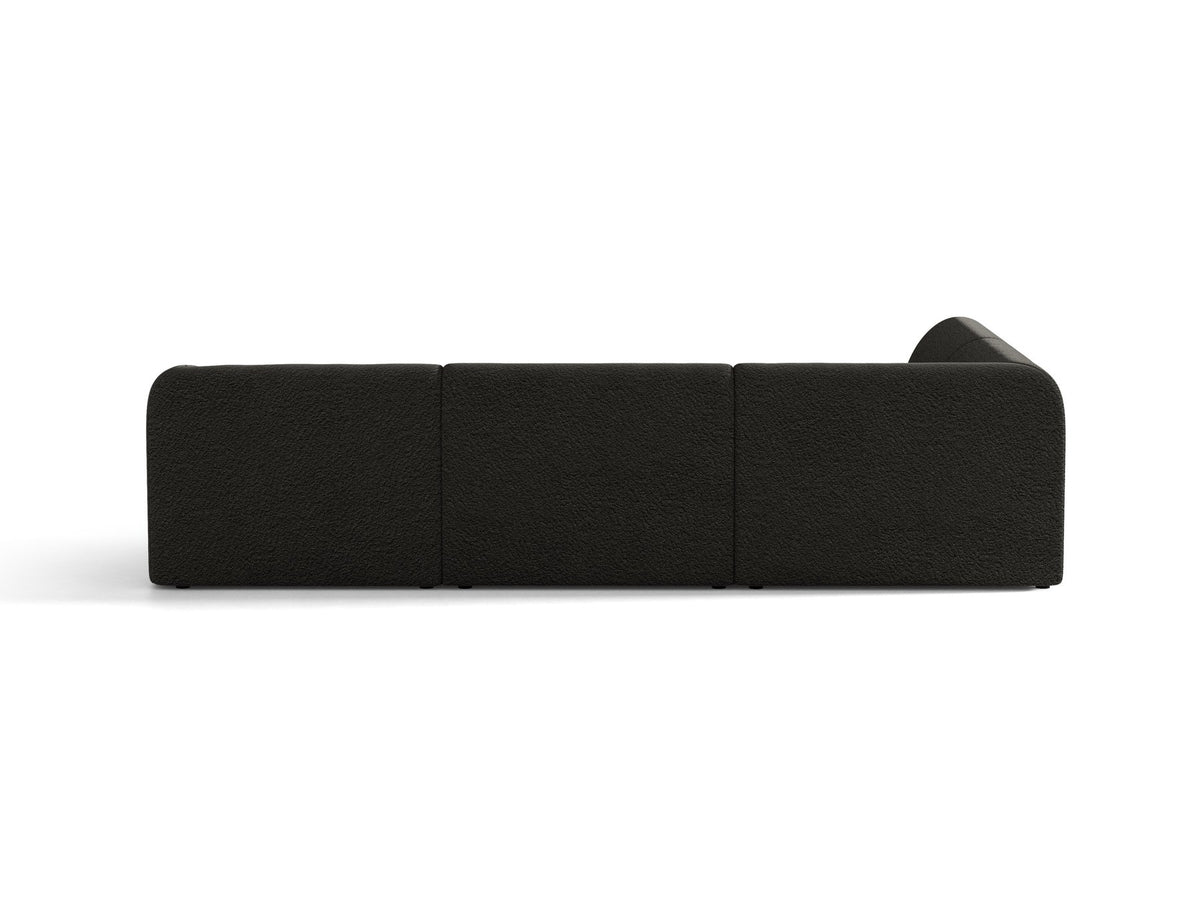 Dunkelbeiges L-förmiges Ecksofa Miley von Micadoni mit Bluvel-Stoff, schwarzen Kunststoffbeinen und linker Ausrichtung, freigestellt.