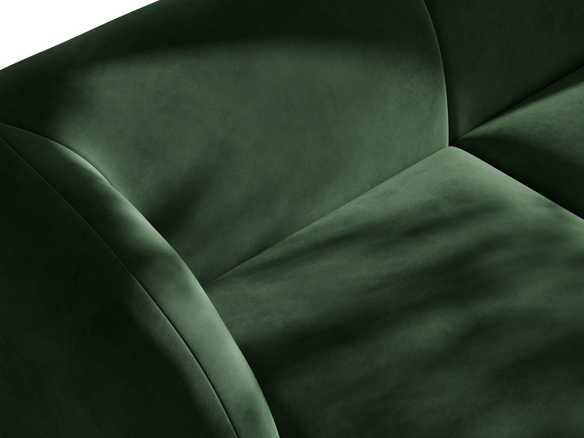 Dunkelbeiges L-förmiges Ecksofa Miley von Micadoni mit Bluvel-Stoff, schwarzen Kunststoffbeinen und linker Ausrichtung, freigestellt.