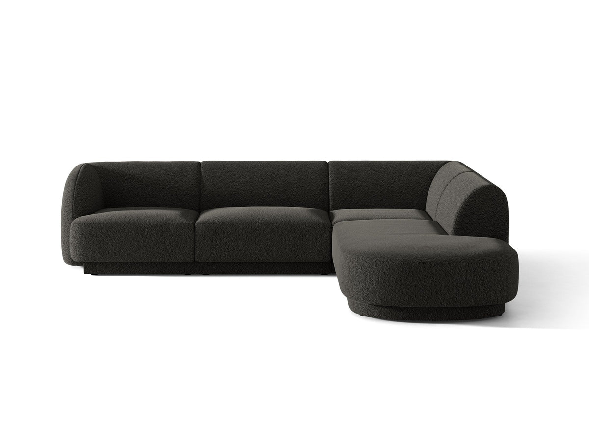 Produktfoto des Miley Ecksofas von Micadoni in Dunkelbeige, L-Form, Bezug aus Bluvel-Stoff, schwarze Kunststoffbeine, Sitzhöhe 40 cm.