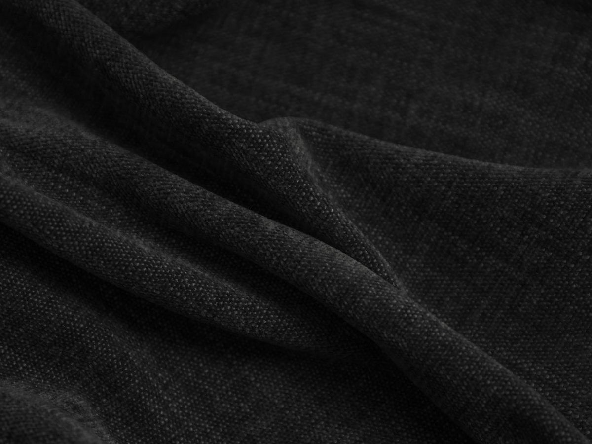 Modernes Martina L-Sofa links mit zwei Sitzplätzen und praktischem Beistelltisch, perfekt für gemütliche und stilvolle Wohnbereiche.
