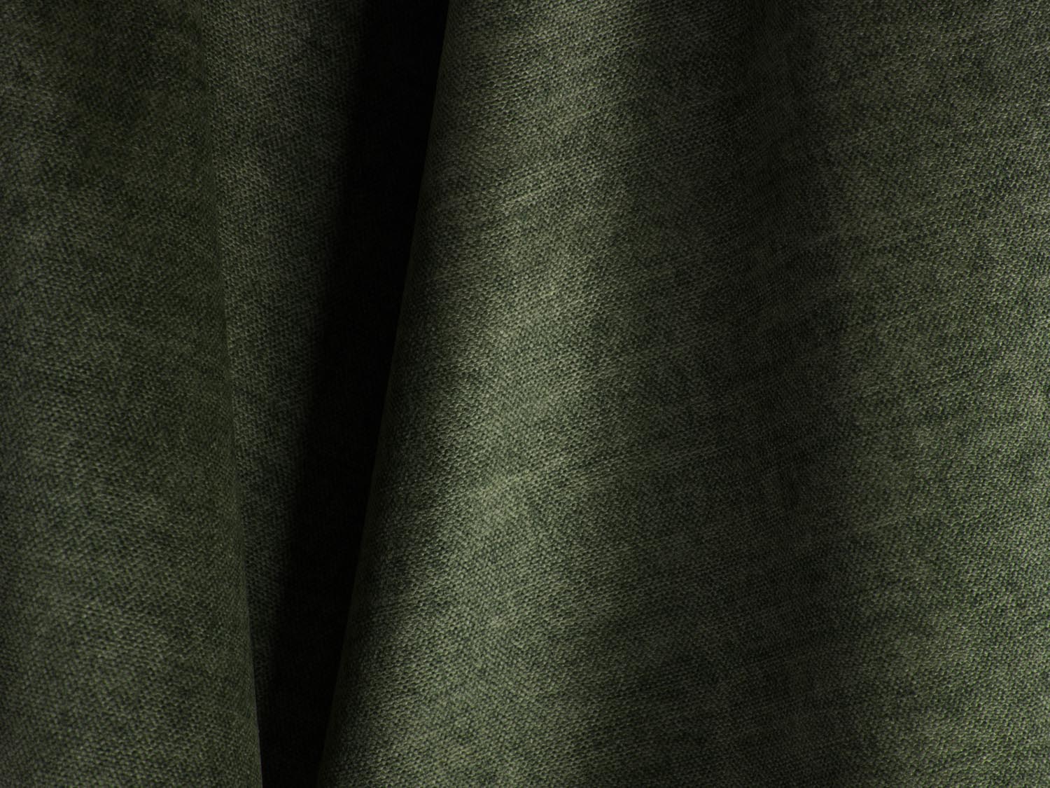 Modernes Martina Ecksofa in zartem Grün, 2-Sitzer mit praktischem Beistelltisch, perfekt für gemütliche und stilvolle Wohnbereiche.
