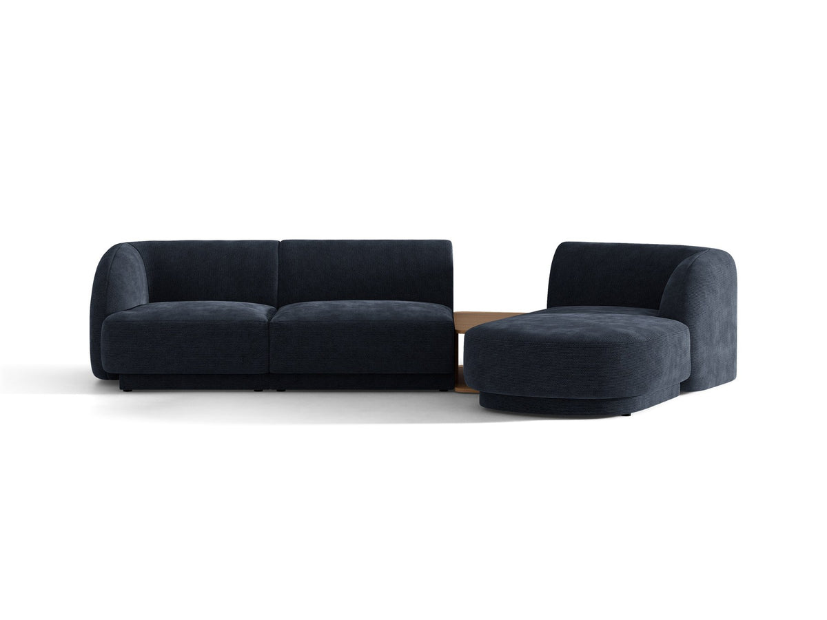 Braunes modulares Sofa Miley von Micadoni mit Baloo-Stoffbezug, schwarzen Kunststofffüssen und L-förmiger Ausrichtung nach rechts.