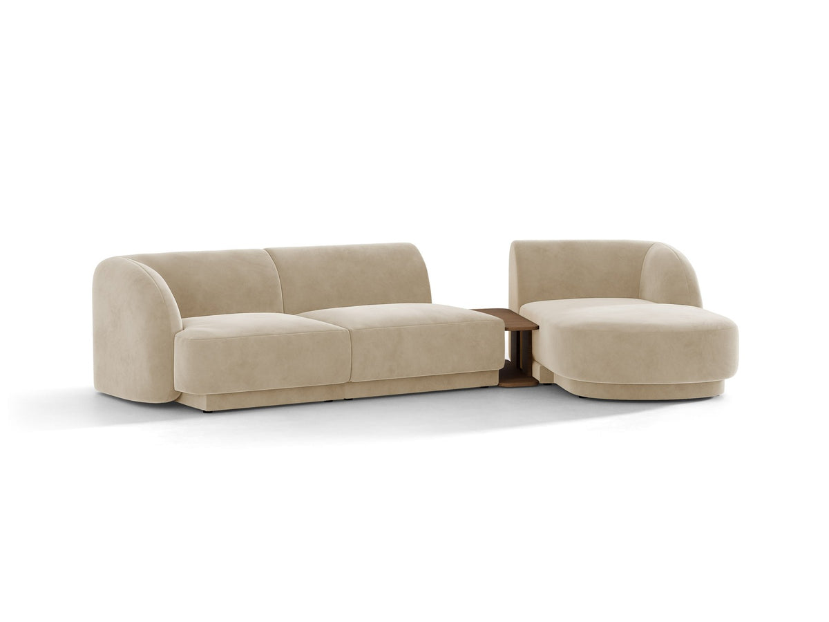 Braunes modulares Sofa Miley von Micadoni mit Baloo-Stoffbezug, schwarzen Kunststofffüssen und L-förmiger Ausrichtung nach rechts.