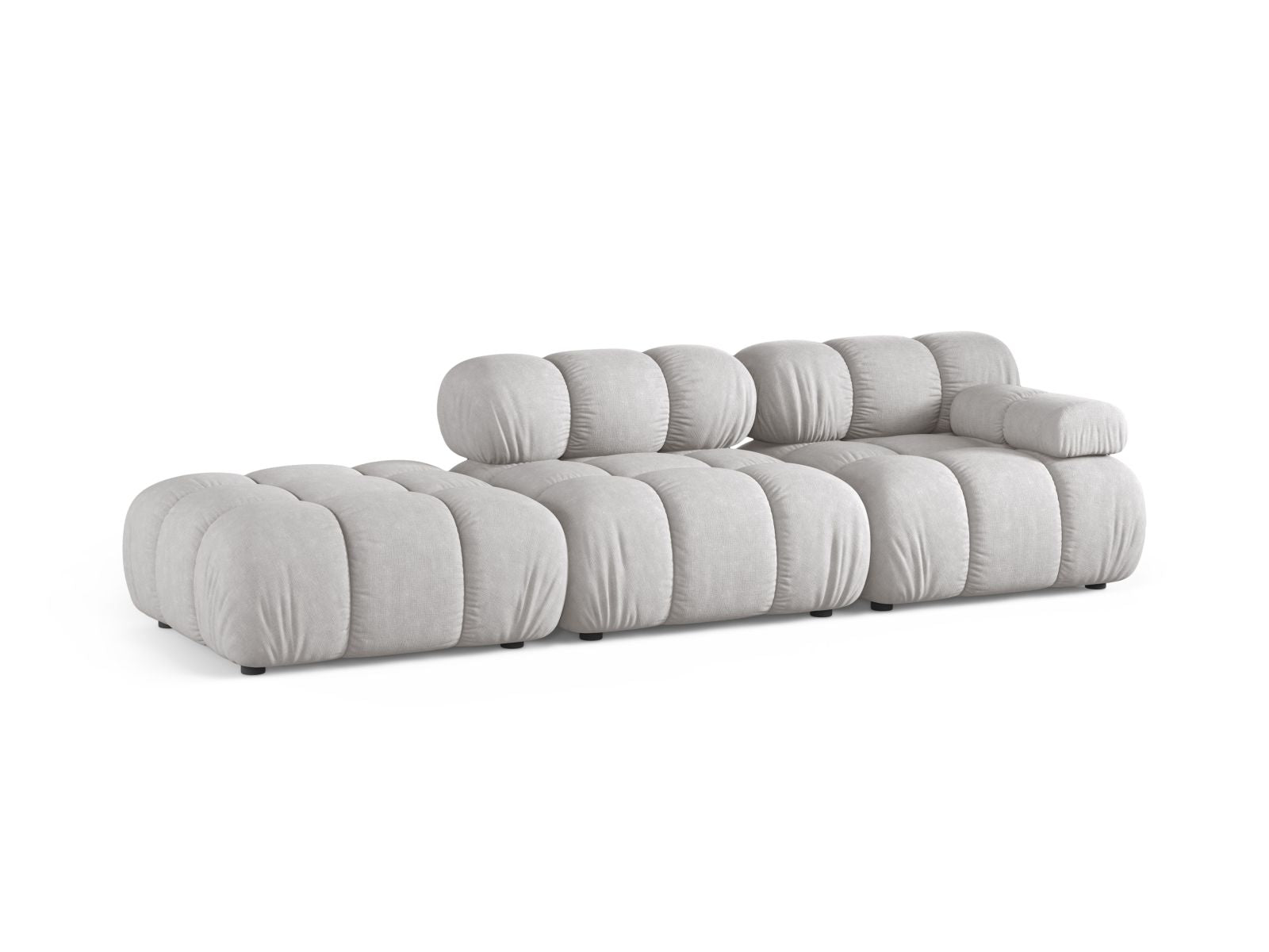 Elegantes 4-Sitzer Sofa Bellis in hellem Grau, modulares Design für individuellen Komfort, ideal für moderne Wohnräume.