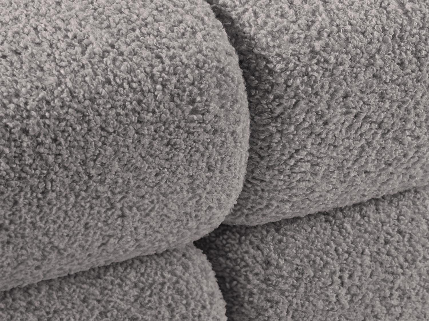 Modulares Bellis Boucle Sofa in sanftem Grau, 4-Sitzer, perfekt für moderne Wohnkonzepte, erhältlich bei Micadoni.